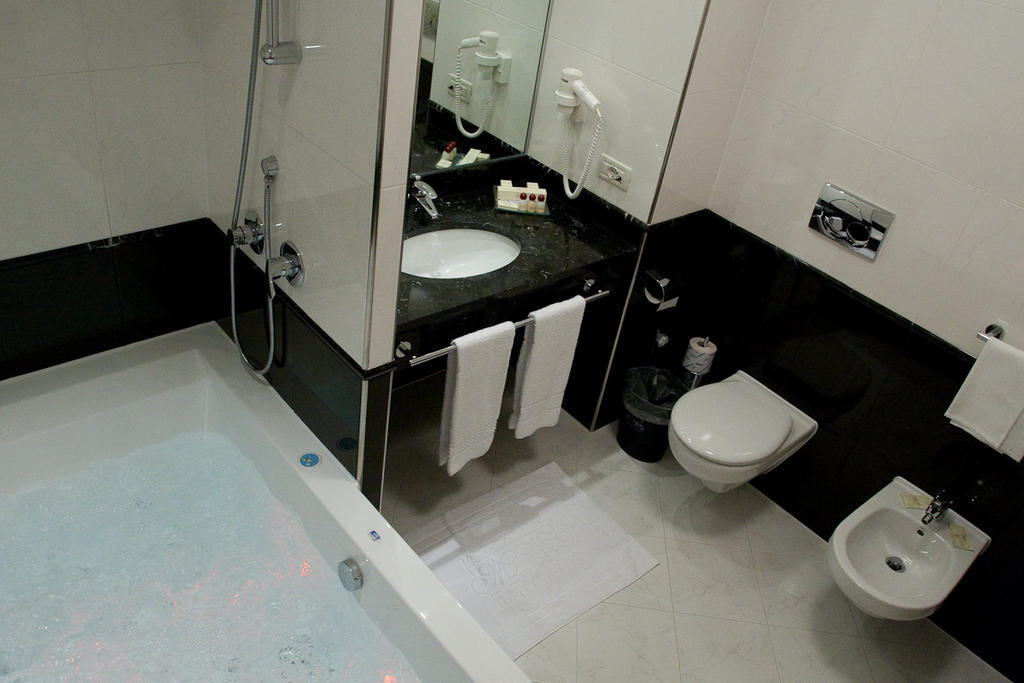 Hotel Maxim Anzola dell'Emilia Pokój zdjęcie