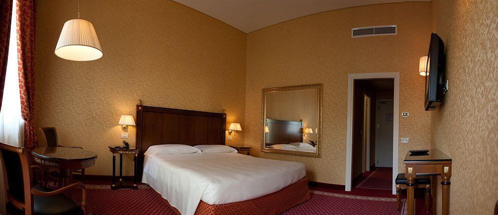 Hotel Maxim Anzola dell'Emilia Zewnętrze zdjęcie